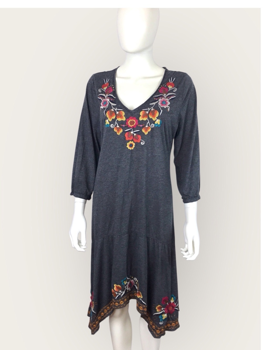 Johnny Was Midi Dress Boho Floral Embroidered Gray & Pink Floral V-neck